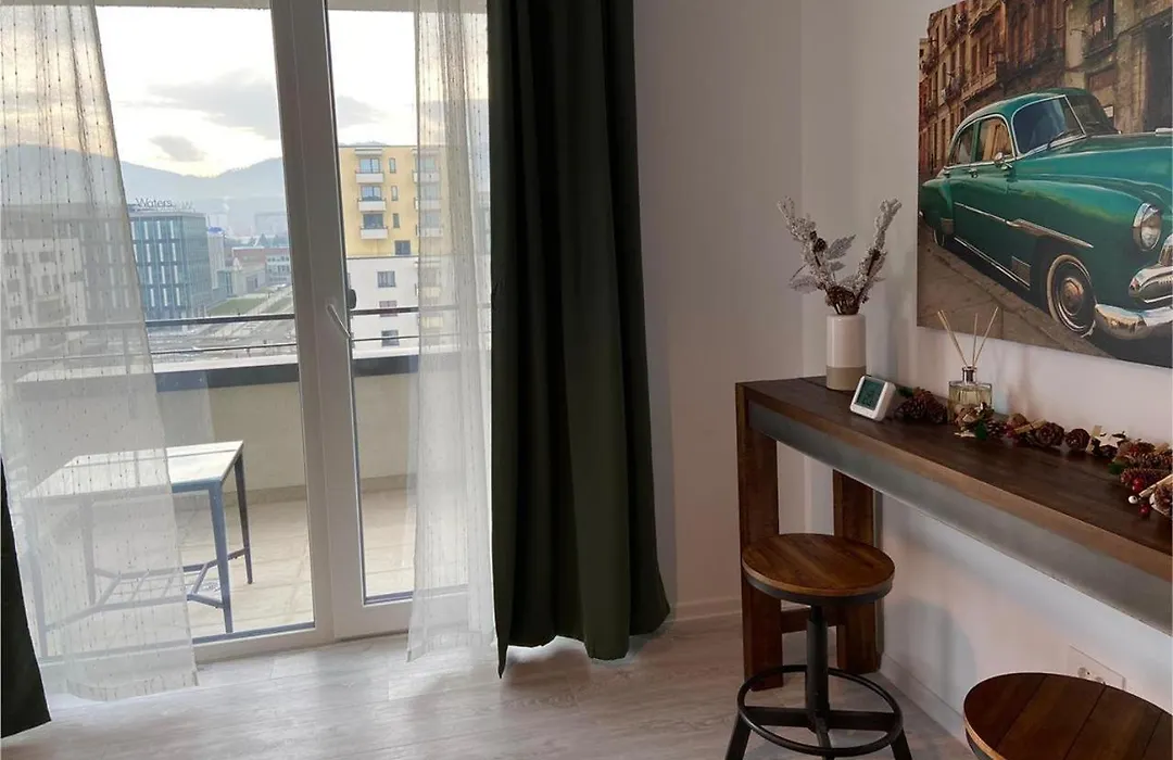 Cozy Private Suites - Coresi Center-1